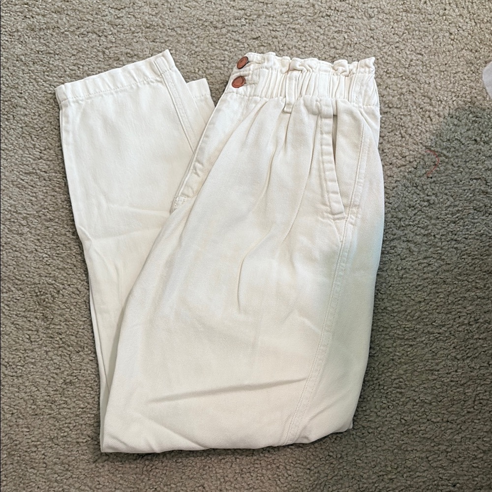 Universal Thread High Rise Women Jeans - Cream